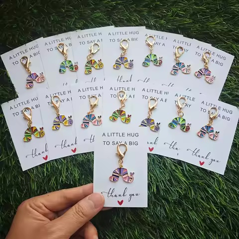 Lot de 15 porte-clés animaux avec cartes de remerciement